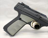 Browning BUCKMARK semi-automatic pistol  .22LR  Original Case & Manual Img-9
