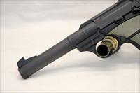 Browning BUCKMARK semi-automatic pistol  .22LR  Original Case & Manual Img-17
