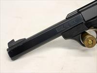 Browning Buck Mark semi-automatic pistol  .22LR  2 Factory Magazines Img-4