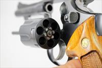 Smith & Wesson MODEL 15-3 six-shot revolver  .38 Spl  Target Grips Img-18