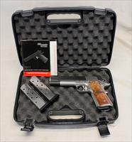 Sig Sauer 1911 STX semi-automatic pistol  .45 ACP  Case, Manual & 3 8rd Magazines  MASS COMPLIANT EXAMPLE Img-19
