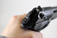Beretta Model 92FS M9A1 semi-automatic pistol  9mm  2 Magazines Img-4