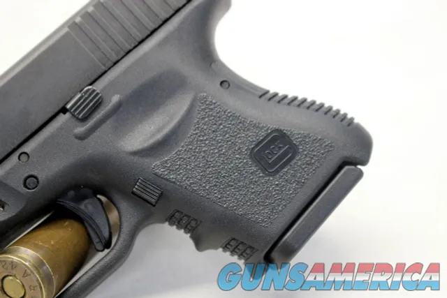 Glock 26 semi-auto pistol ~ 9mm ~ Box Manual Mags ~ UNFIRED