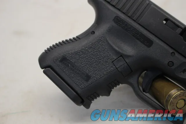 Glock 26 semi-auto pistol ~ 9mm ~ Box Manual Mags ~ UNFIRED