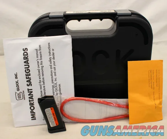 Glock 26 semi-auto pistol ~ 9mm ~ Box Manual Mags ~ UNFIRED