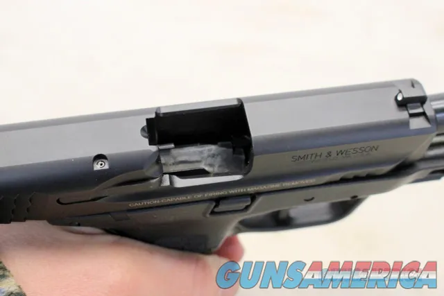 Smith & Wesson M&P 2.0 semi-automatic pistol APEX TRIGGER 9mm Box & Extras