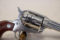 Ruger VAQUERO Old Model Single Action Revolver  .45 Colt   5 1/2   STAINLESS STEEL  Box and Manual  1996 Mfgd. Img-15