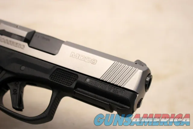 Mossberg MC2c semi-automatic pistol 9mm BOX (2) Magazines USED