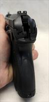 Beretta 9000S semi-automatic pistol  9mm  Box, Manual & 2 Magazines Img-14