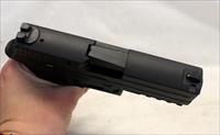 Sig Sauer P250 semi-automatic pistol  9mm  MASS COMPLIANT  Box, Manual & Manual Img-11
