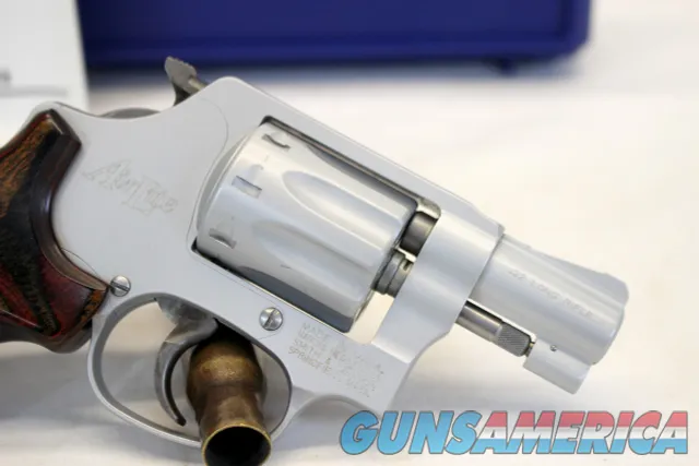 Smith & Wesson 617 022188605785 Img-5