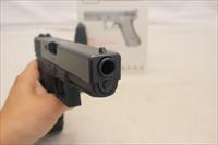 GLOCK 21 Gen 4 semi-automatic pistol  .45ACP   Manual and 2 Magazines Img-4