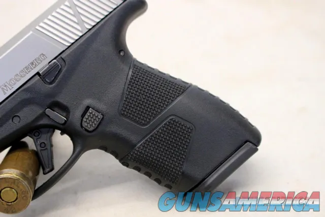 Mossberg MC2c semi-automatic pistol 9mm BOX (2) Magazines USED