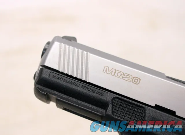 Mossberg MC2c semi-automatic pistol 9mm BOX (2) Magazines USED