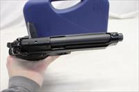 Beretta Model 92FS semi-automatic pistol  9mm  Original Box, 2 Magazines Img-11