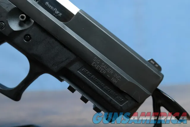 Sig Sauer SP 2022 9MM Semi-Auto Pistol  Img-3