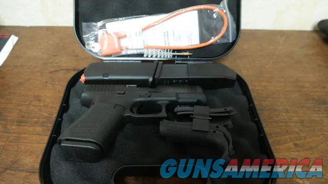 Glock G19 PA195S203 19 Gen 5 9mm