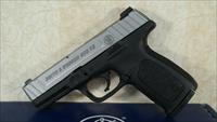 SMITH & WESSON INC 022188149326  Img-1