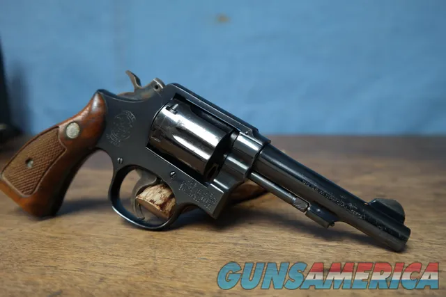Smith & Wesson Model 10-5 .38 Special Revolver  Img-6