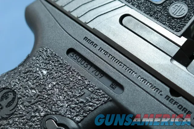 Ruger Max-9 9MM Centerfire Semi-Automatic pistol