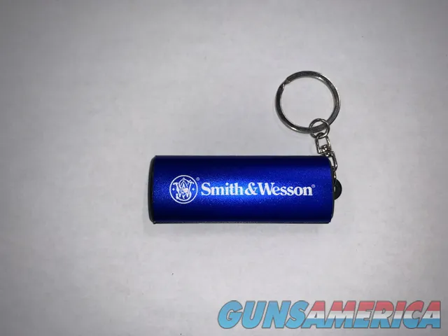 Smith & Wesson SMITH & WESSON LED FLASHLIGHT KEYCHAIN BLUE