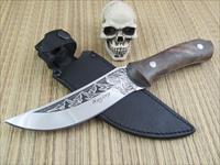 Russian Made Custom Handmade Wolf Etched Knife Img-1