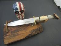 Chuck Stapel Incredible 1 Of 1 Crown Stag Bowie With Signed Custom Stand Img-3