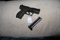 S&W Walther P22