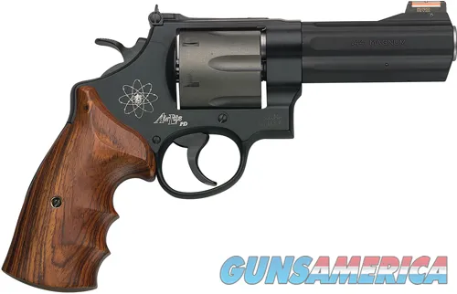 Smith & Wesson 329 Personal Defense M329PD