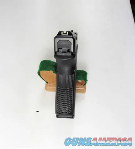 T64BB GLOCK 23 40 S&W 