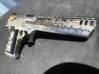 GORGEOUS Engraved Desert Eagle 50 caliber 24k gold bright stainless 50AE compensator ONE OF A KIND Img-1
