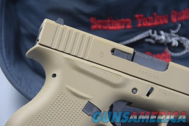 GLOCK MODEL 43 PISTOL IN 9 MM WITH FDE FINISH Img-5