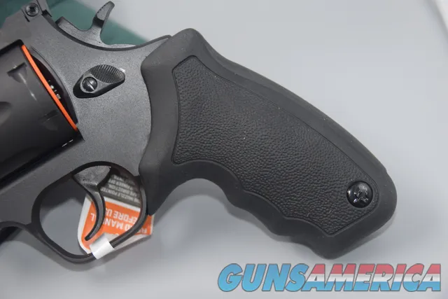 TAURUS RAGING HUNTER FIVE-INCH .44 MAGNUM REVOLVER WITH PORTED BARREL... Img-5