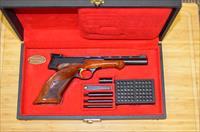 BROWNING MEDALIST .22 LR TARGET PISTOL WITH LEFT-HAND GRIPS...REDUCED Img-1