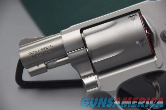 S&W MODEL 638 CONCEALED HAMMER AIRWEIGHT .38 SPECIAL SNUBNOSE REVOLVER Img-2
