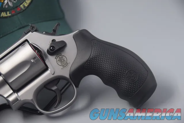 SMITH & WESSON MODEL 69 STAINLESS .44 MAGNUM 2.75-INCH REVOLVER Img-3