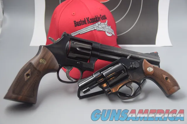 S&W TWO-GUN "CLASSIC" PACKAGE WITH MODELS 36 & 586