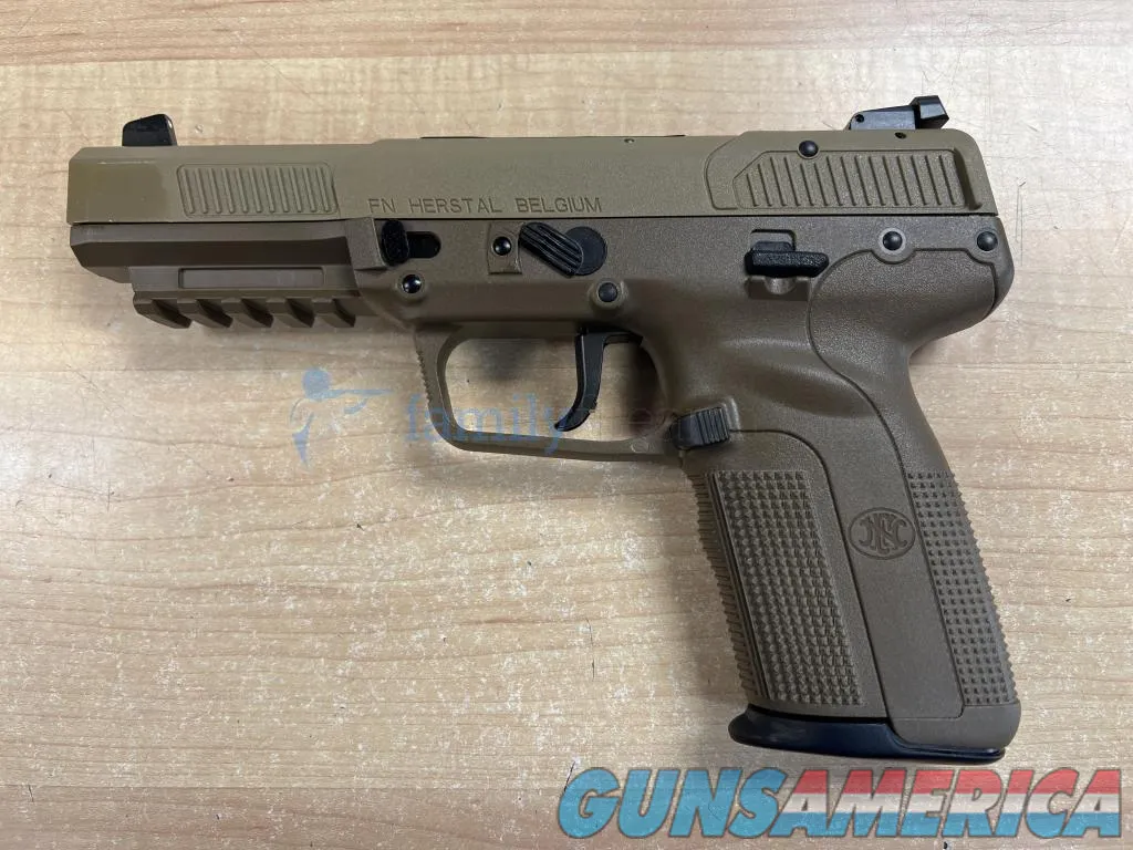 FN Five seveN 5.7x28 20rd FDE 57 3868900753