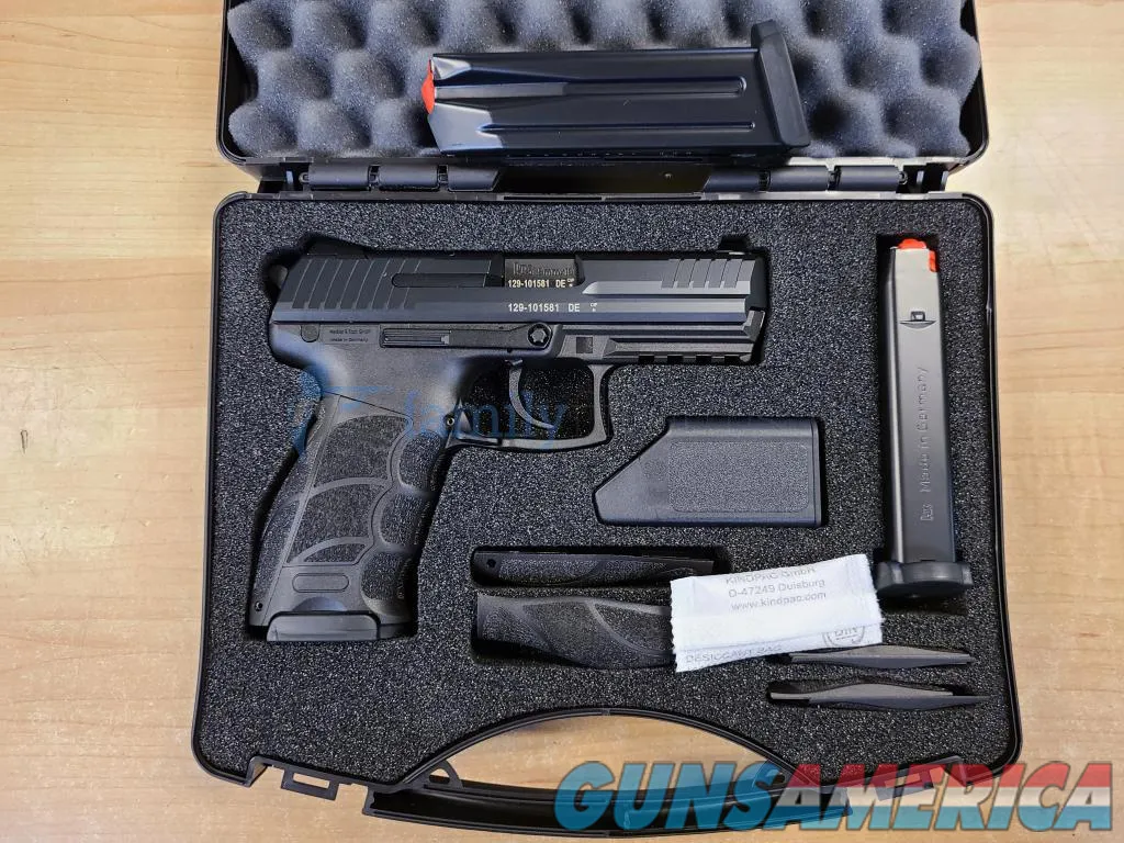 HK P30 V3 DA/SA 9mm 3.85" 17rd Night Sights 3 Mags 81000108