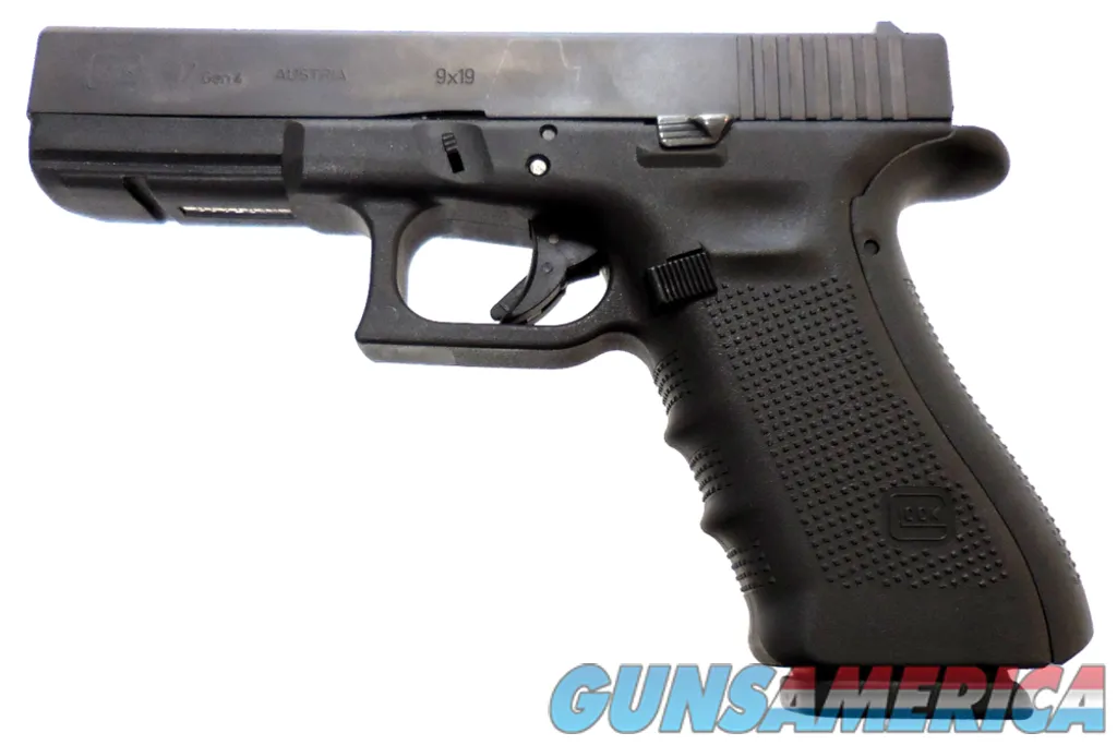 Glock 17 Gen 4 Handgun 9 MM
