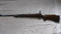 Winchester Model 70 Featherweight 30-06 Springfield caliber rifle Img-1