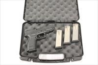 Springfield Armory XD 9mm Semi-Auto Pistol + 4 Mags