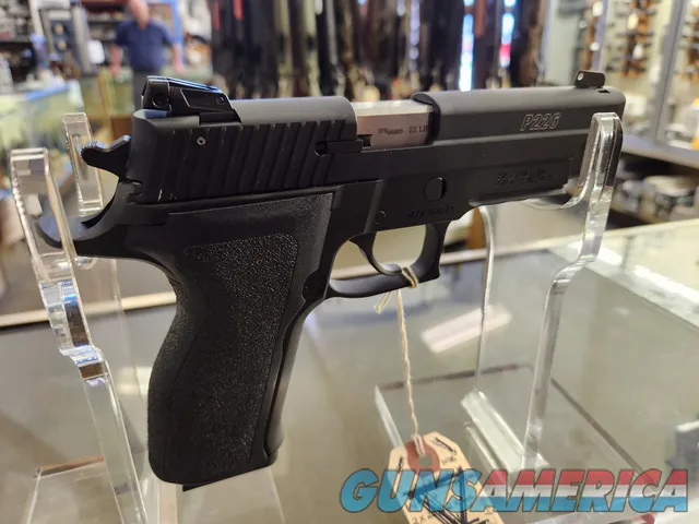 Sig Sauer P226-22 (22 LR)