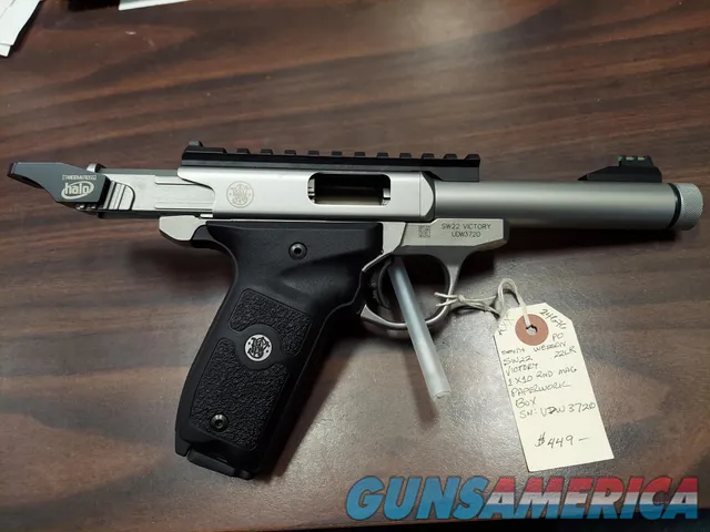 Smith & Wesson SW22 Victory .22LR Img-2