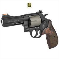 Smith & Wesson 329PD Airlite 44mag 6 Rounds