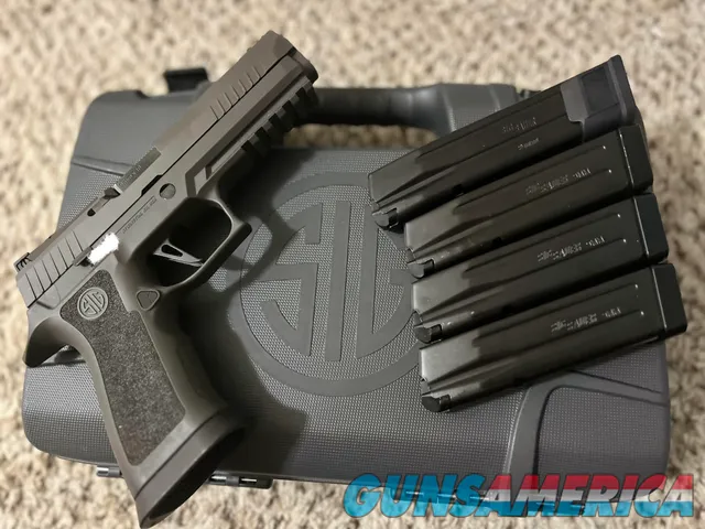 Sig P320 X-5 Legion -Like new