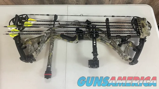 HOYT RX-4 Carbon Turbo Compound Bow Img-1