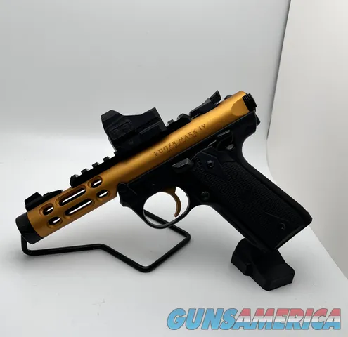 Ruger MKIV 2245 Lite with Red dot and 4 mags