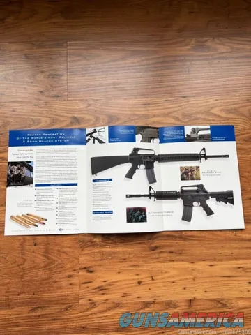 Colt Firearms M16A2 Tri Fold Show Brochure New Old Stock Img-5