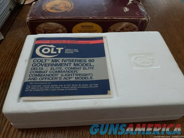 Colt Officers Model Mark IV Original Box & Manual Img-4